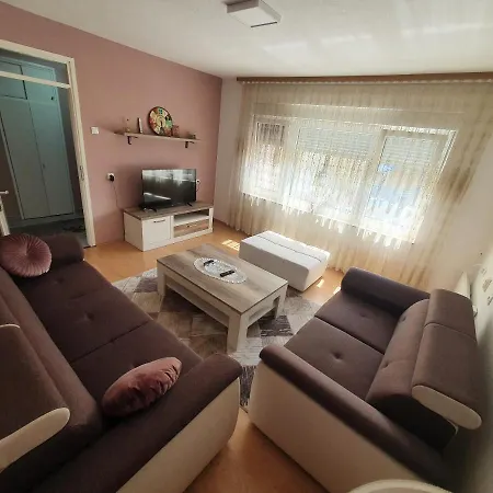 Stan U Centru Apartament *