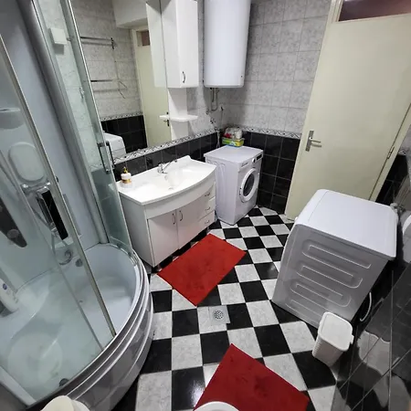 Stan U Centru * Prnjavor (Republika Srpska)