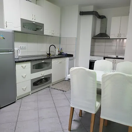 Stan U Centru Apartment