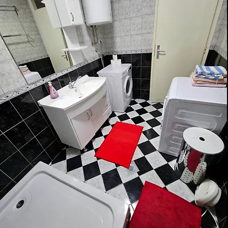 アパート Stan U Centru