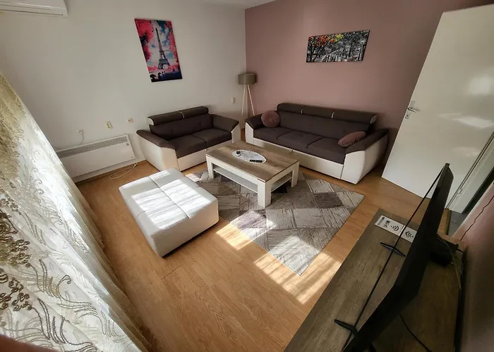 アパート Stan U Centru *